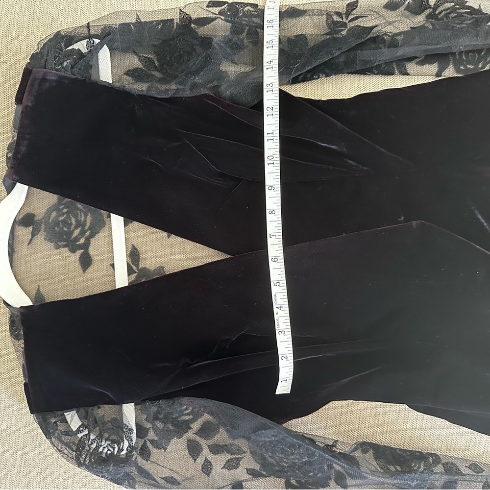 Lace Floral Velvet Dark Vintage Top Karen Okada - Picture 9 of 10